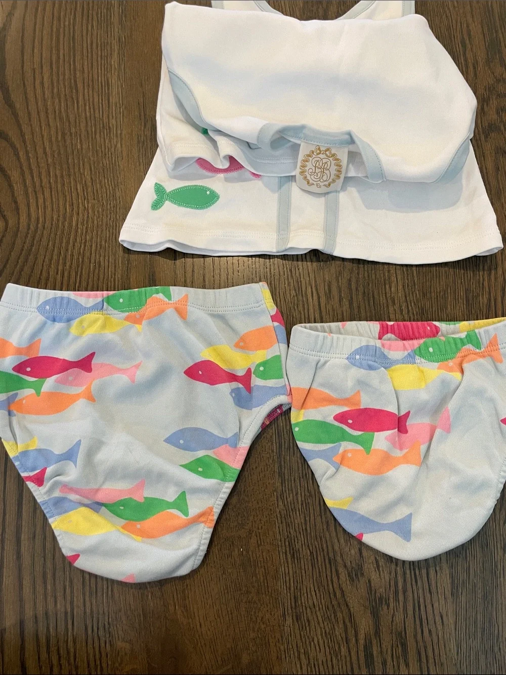 TBBC fishies sibling set 6/12 mo and 3T